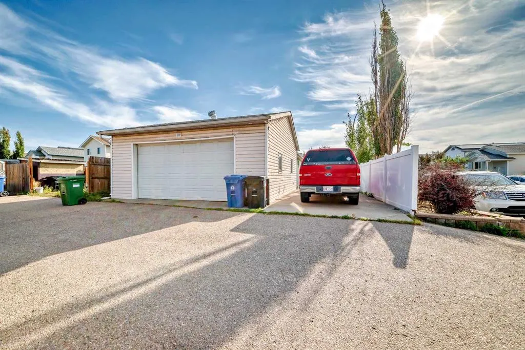 189 Applemead Close SE