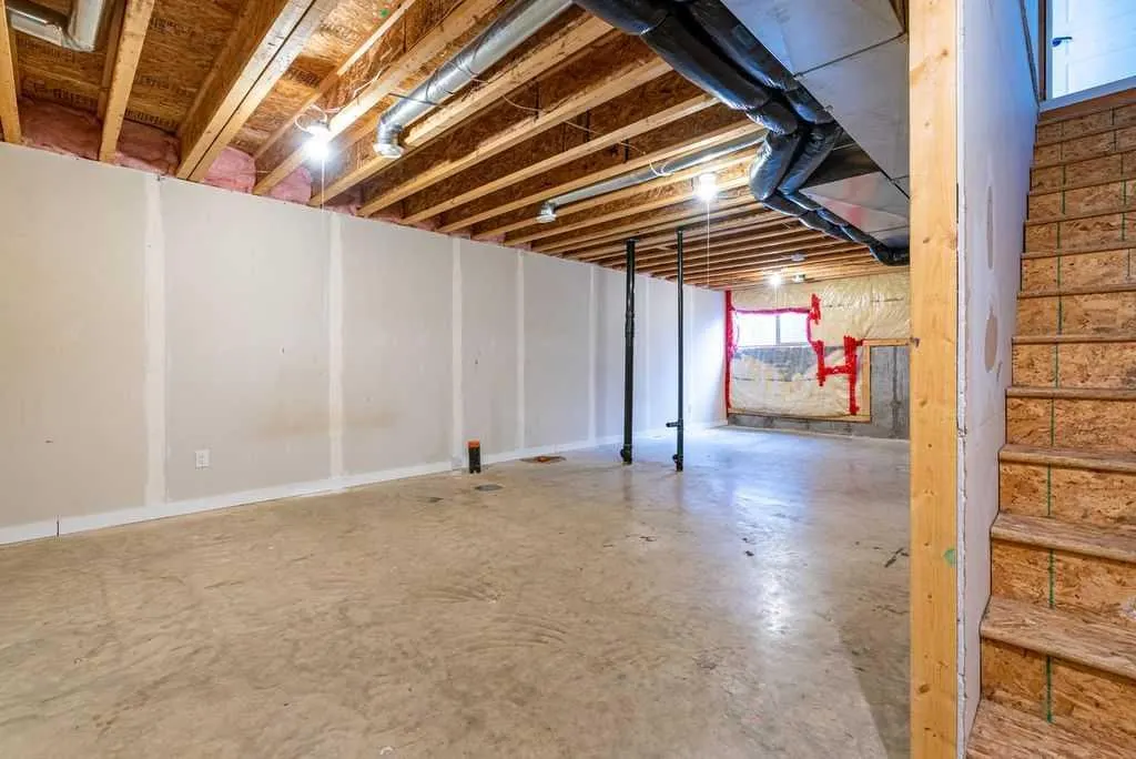 4260 41 Street, #26