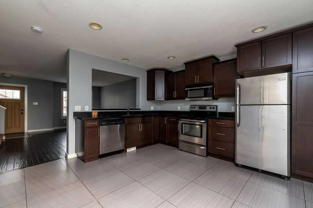 4260 41 Street, #26