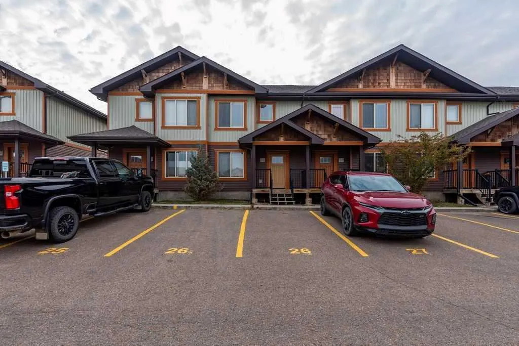4260 41 Street, #26