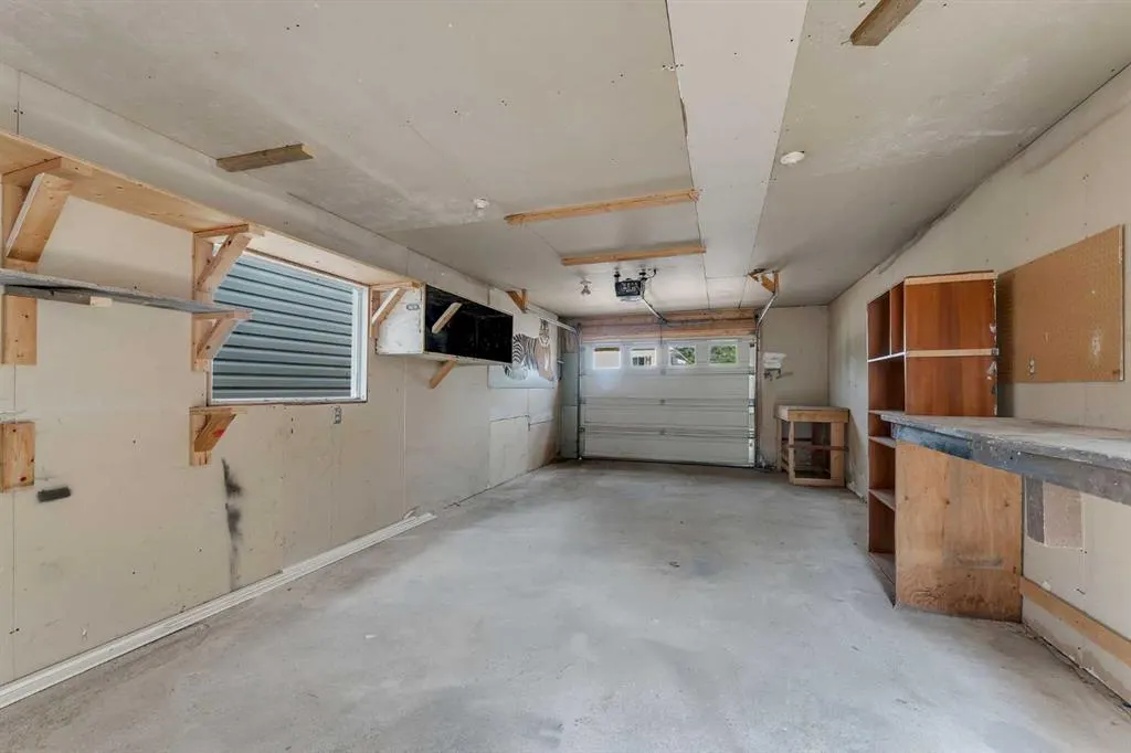 17 Big Hill Way SE