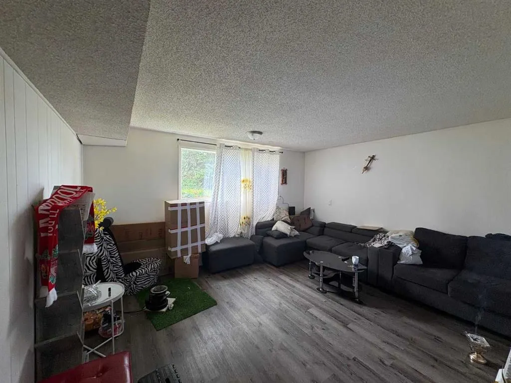 1608 38 Street SW, #1-6