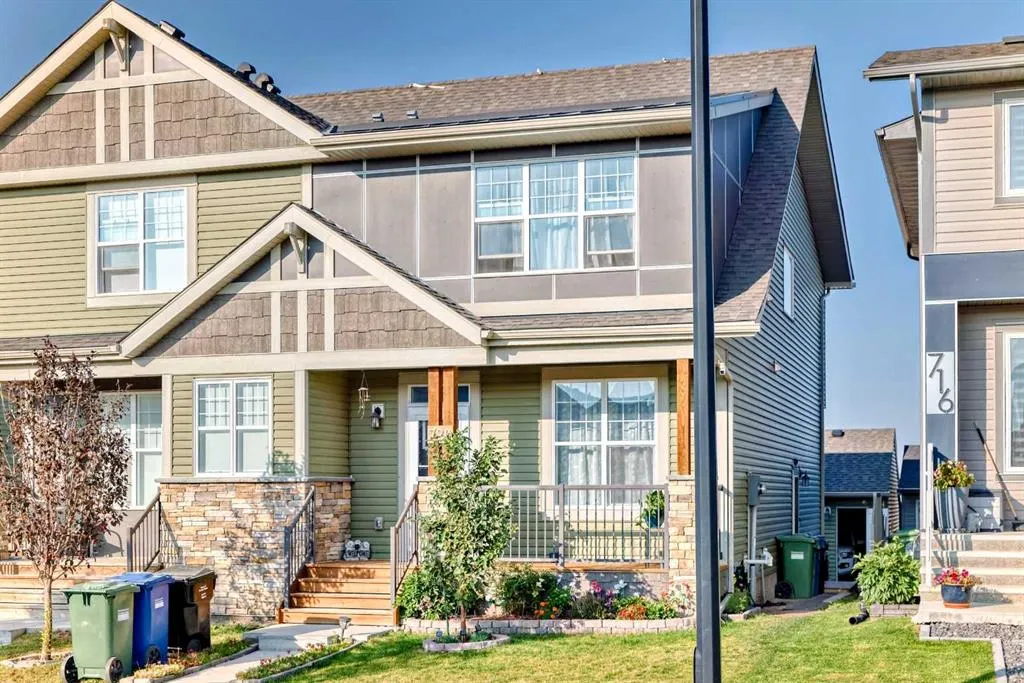 720 Livingston Hill NE