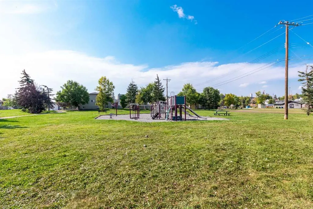 2715 12 Avenue SE, #314