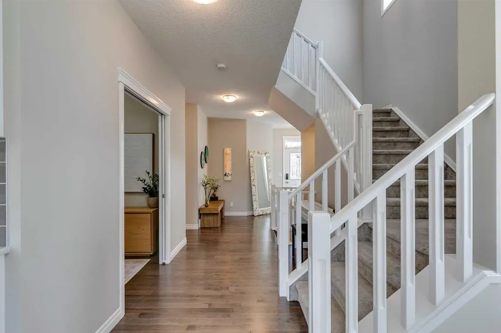 43 Nolancrest Manor NW