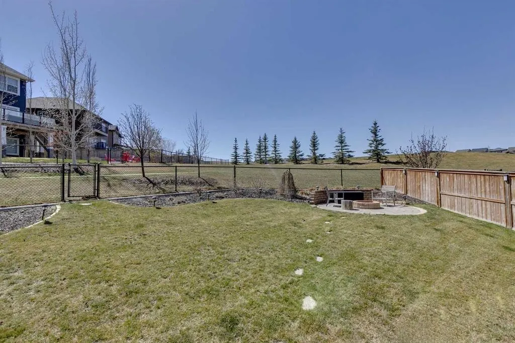 43 Nolancrest Manor NW