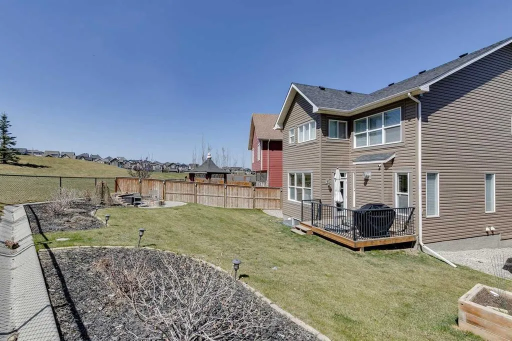 43 Nolancrest Manor NW