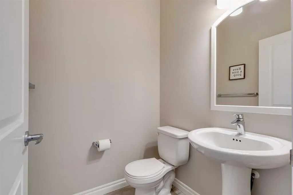 43 Nolancrest Manor NW