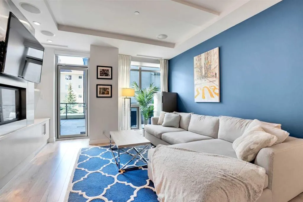 701 3 Avenue SW, #205