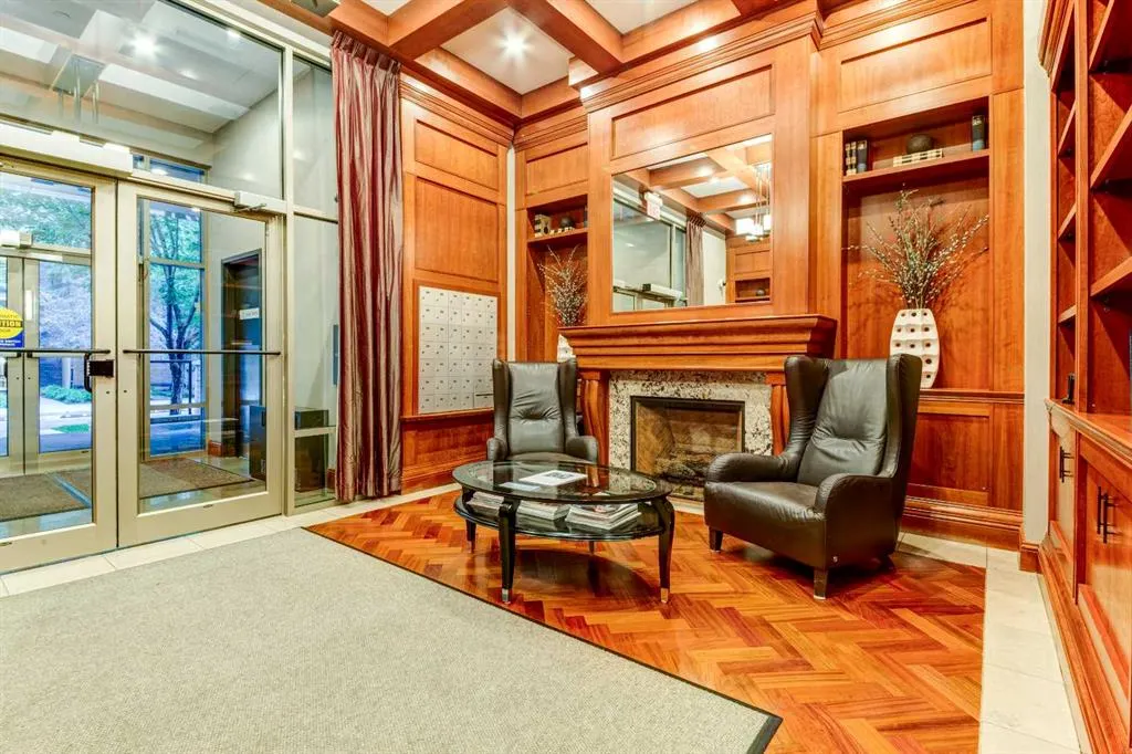 701 3 Avenue SW, #205