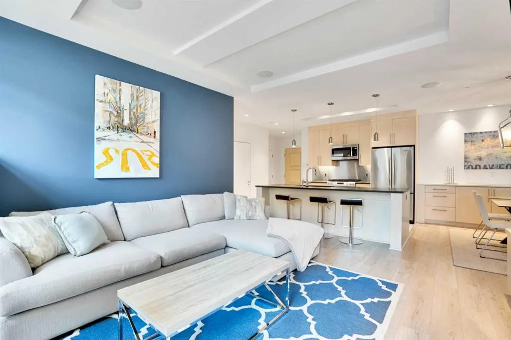 701 3 Avenue SW, #205