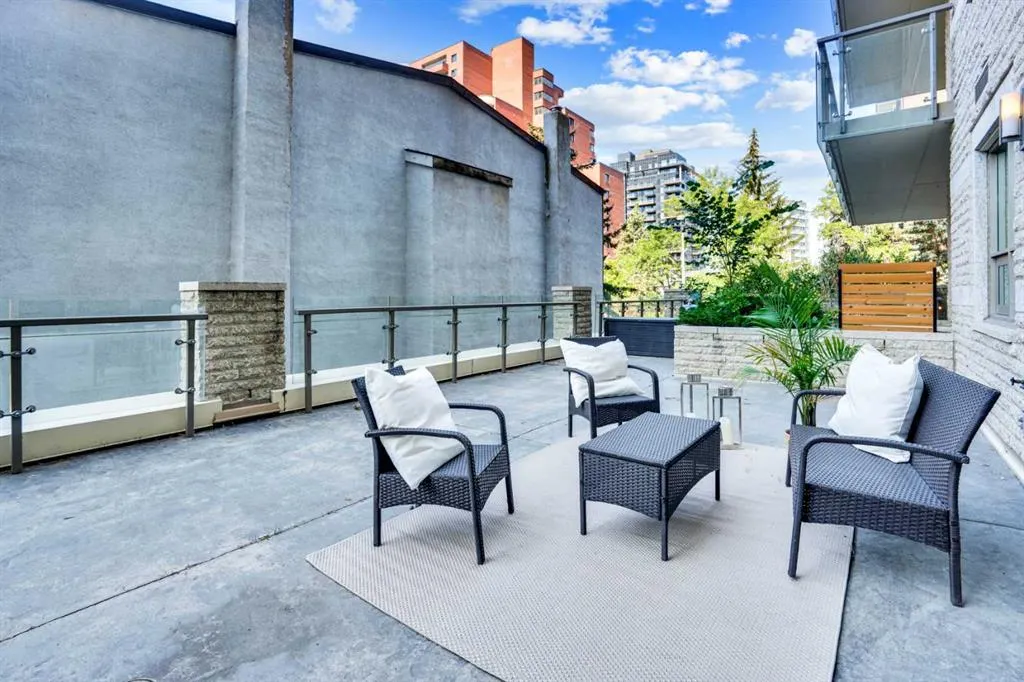 701 3 Avenue SW, #205