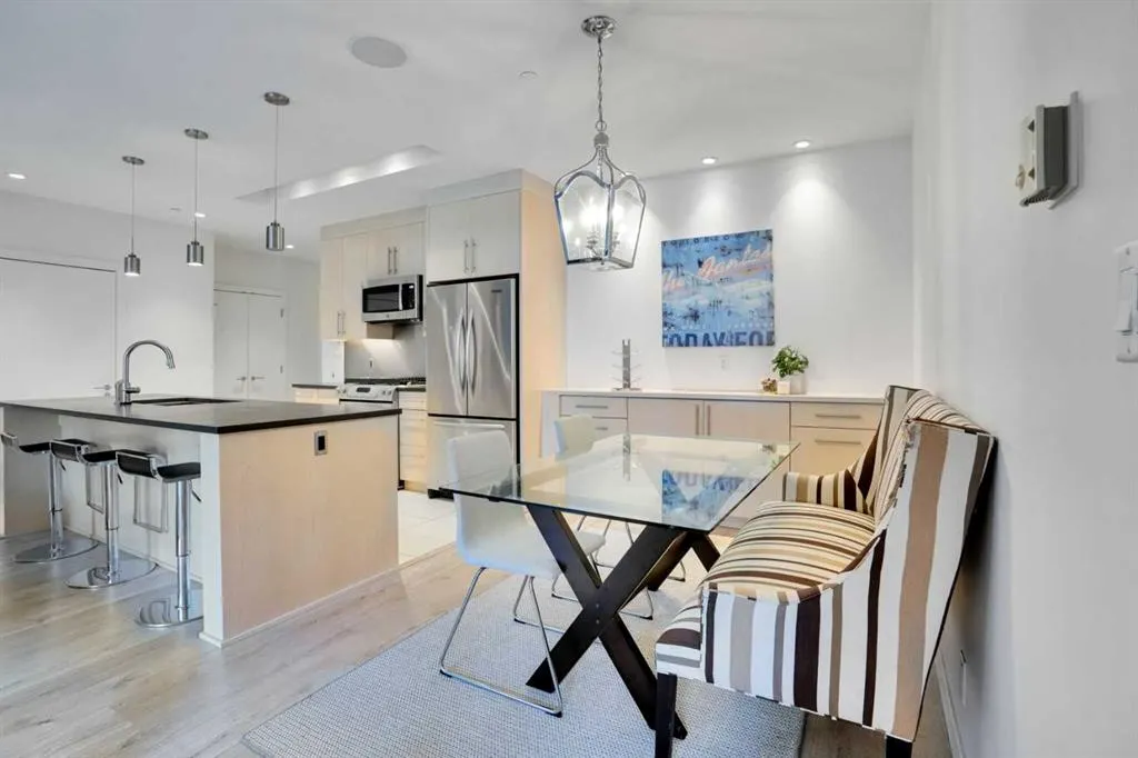 701 3 Avenue SW, #205