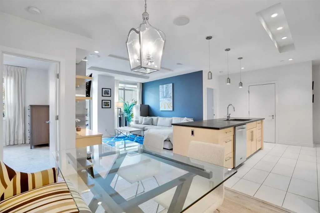 701 3 Avenue SW, #205