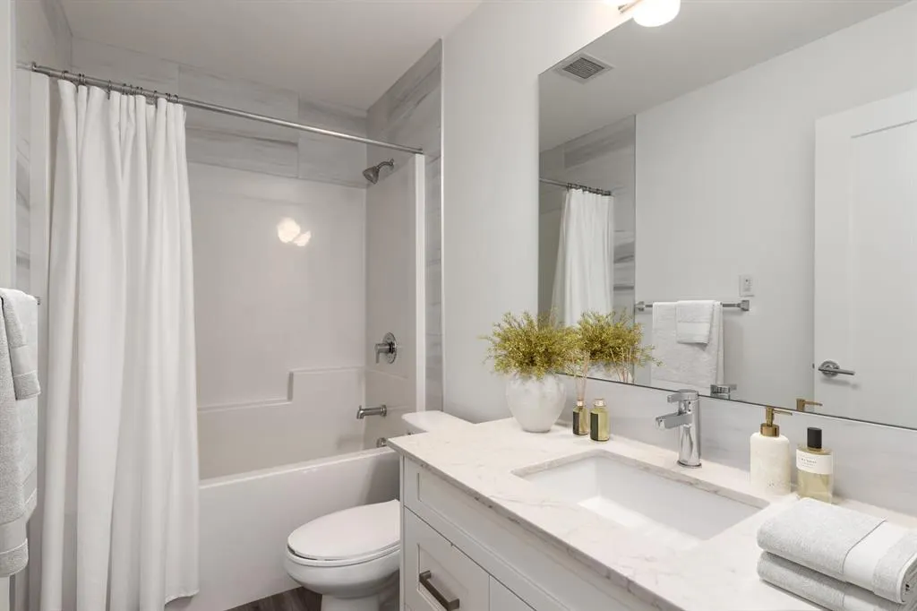 400 Auburn Meadows Common SE, #419