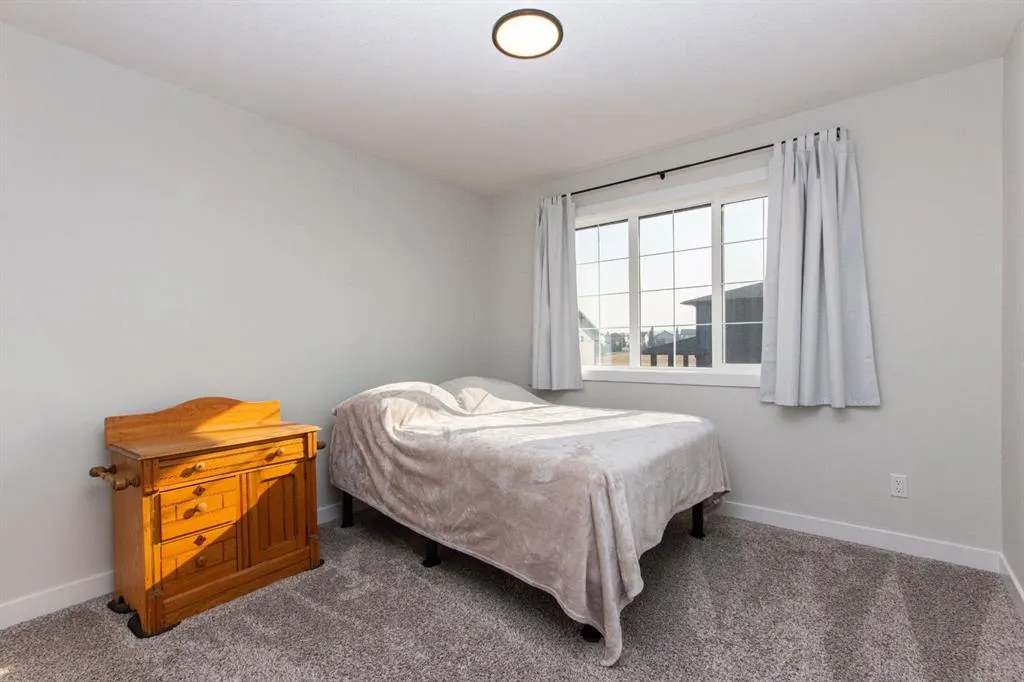 165 Thompson Crescent