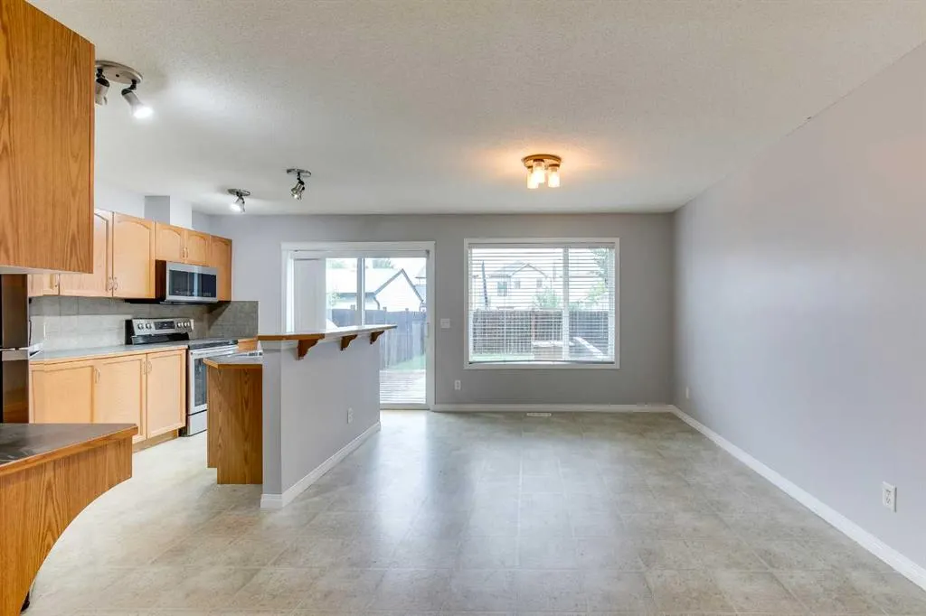 124 Prestwick Villas SE