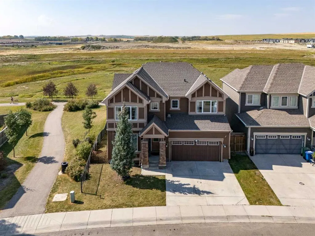 110 Wildwood Grove SW