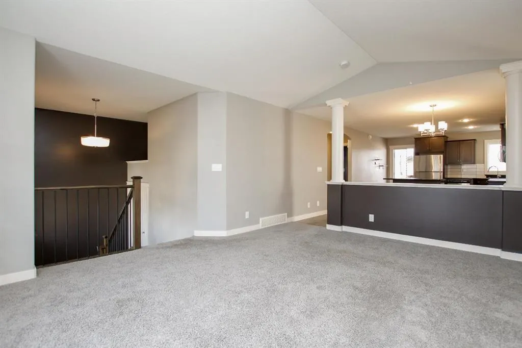 14 Radcliff Way