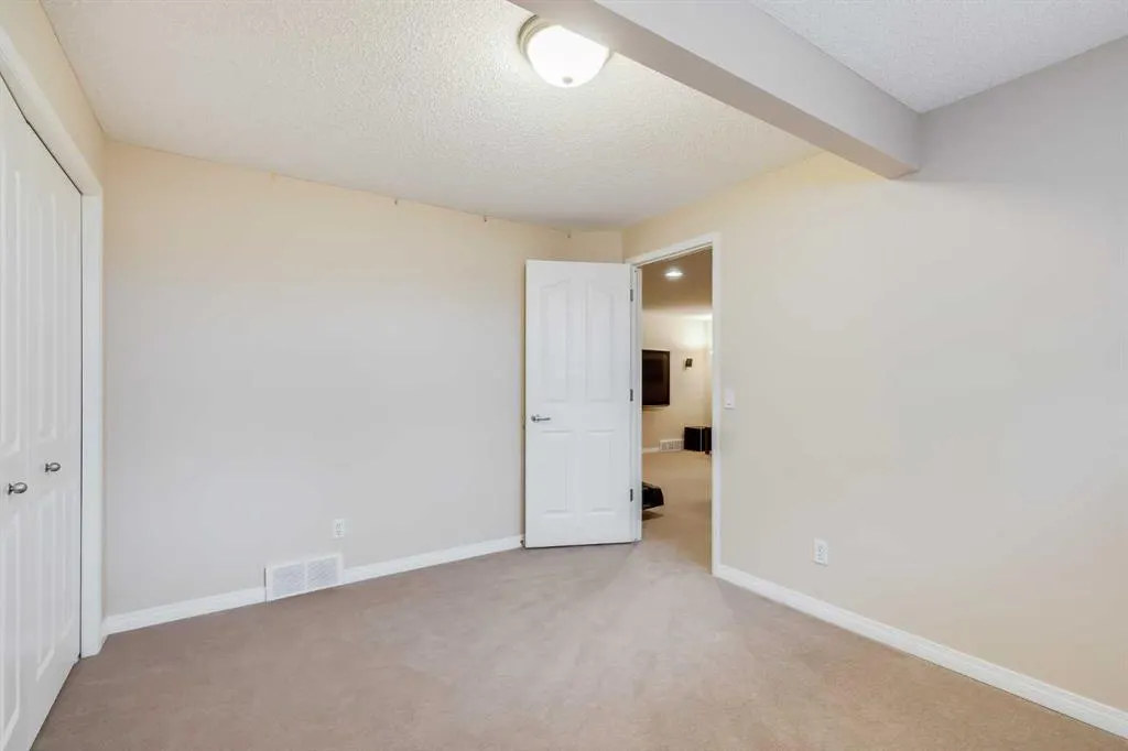 14 Chapman Road SE