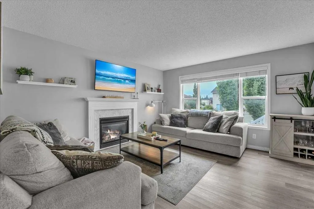 2037 Bridlemeadows Manor SW