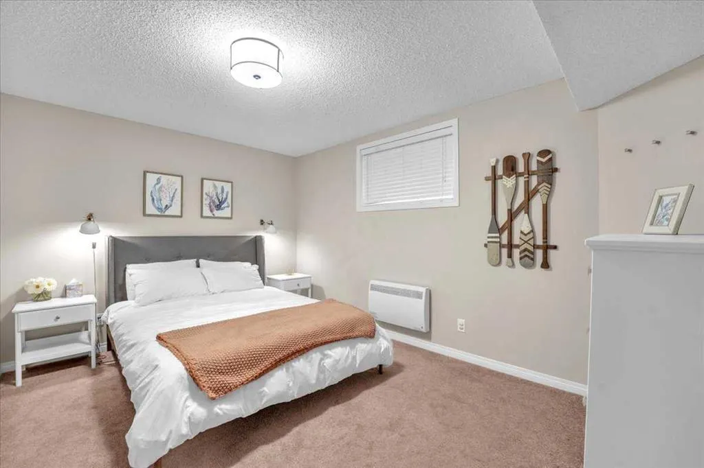 2037 Bridlemeadows Manor SW
