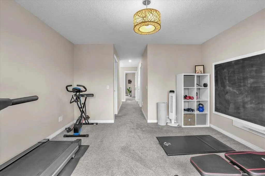 2037 Bridlemeadows Manor SW