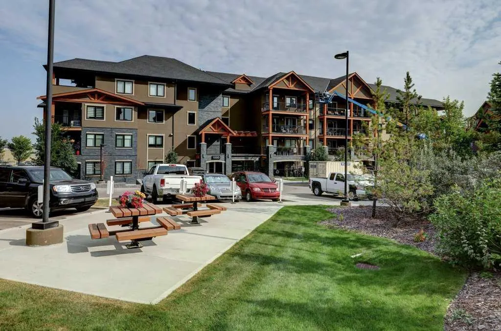 450 Kincora Glen Road NW, #1103
