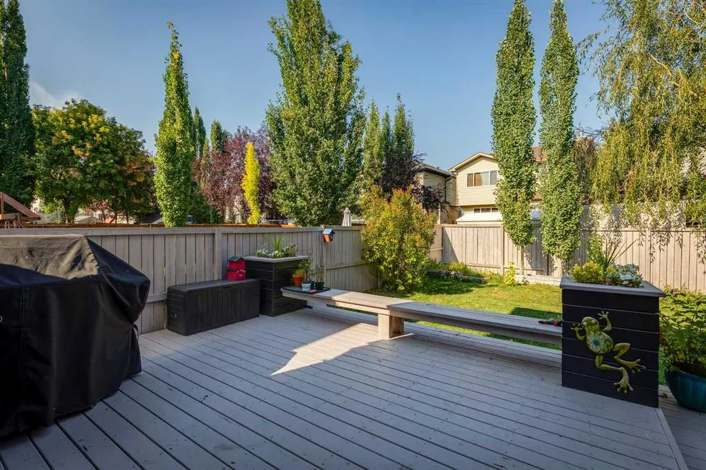 169 Tuscany Vista Crescent NW