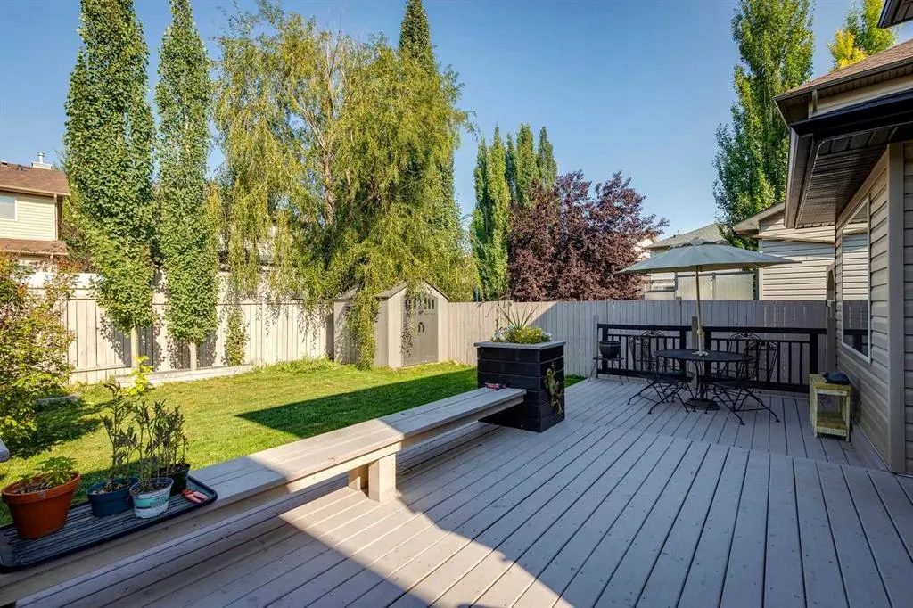 169 Tuscany Vista Crescent NW