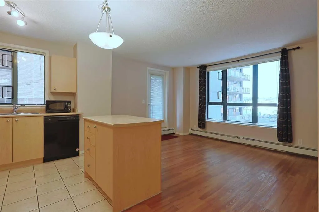 1111 6 Avenue SW, #317