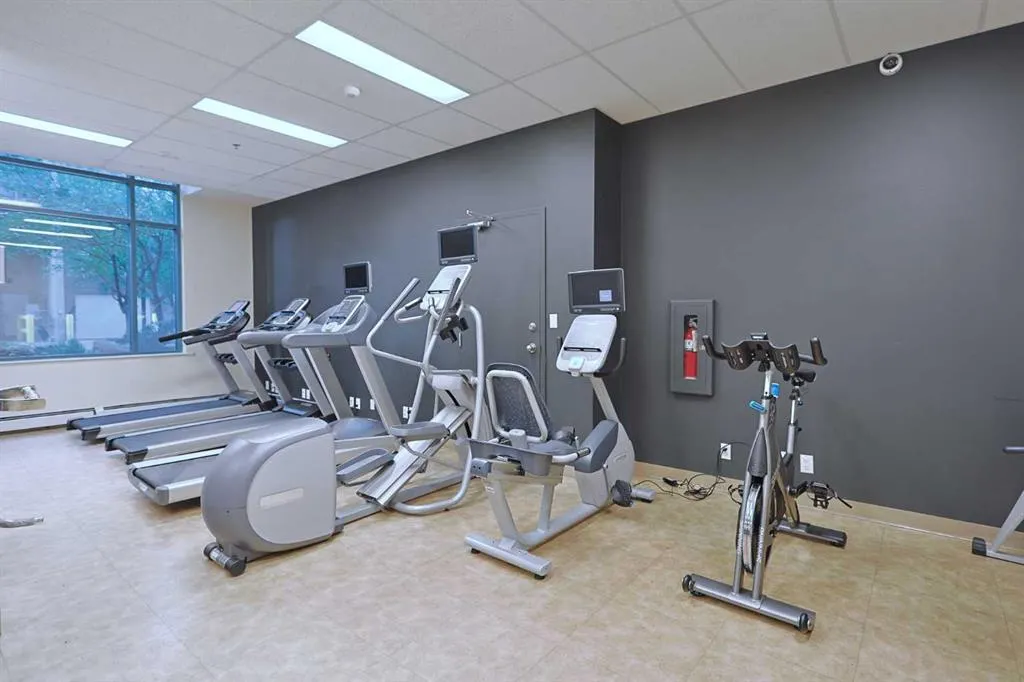 1111 6 Avenue SW, #317
