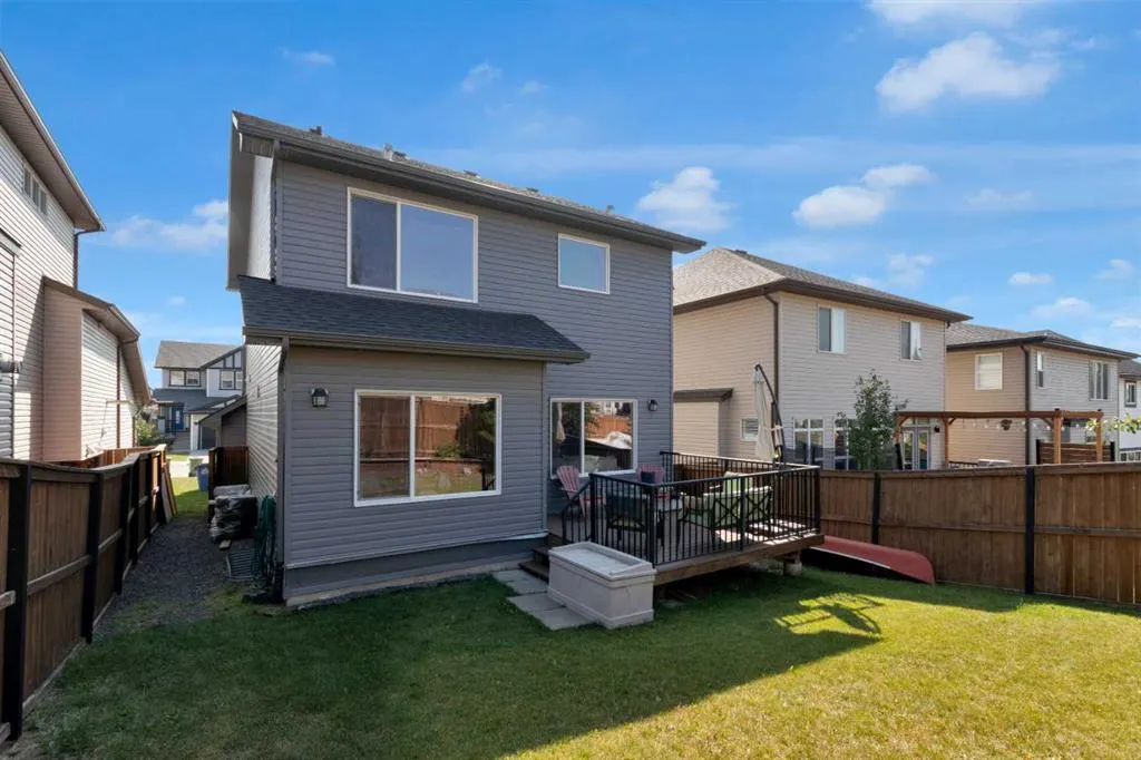 104 Heritage Hills NE