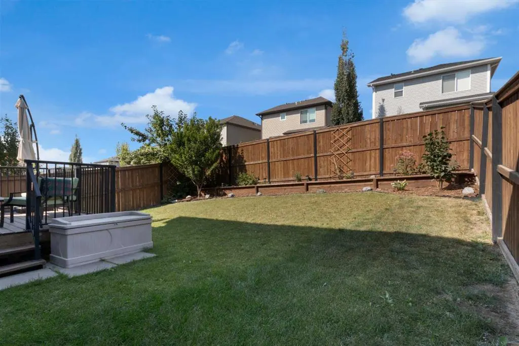 104 Heritage Hills NE