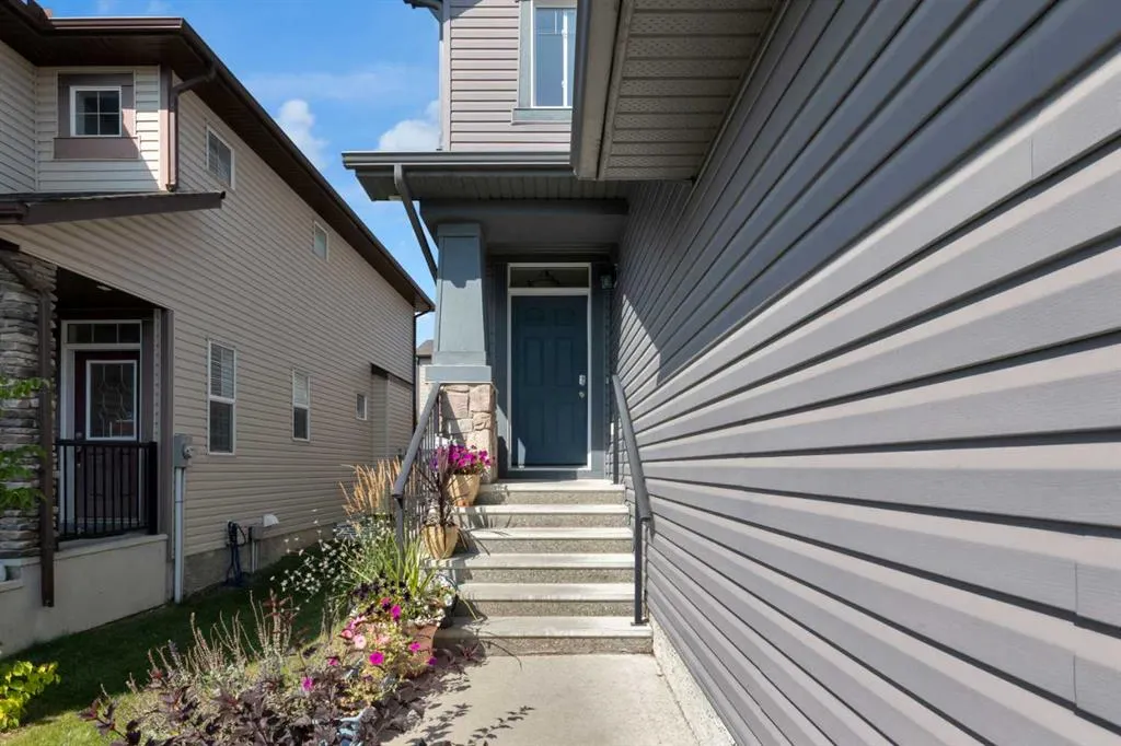 104 Heritage Hills NE