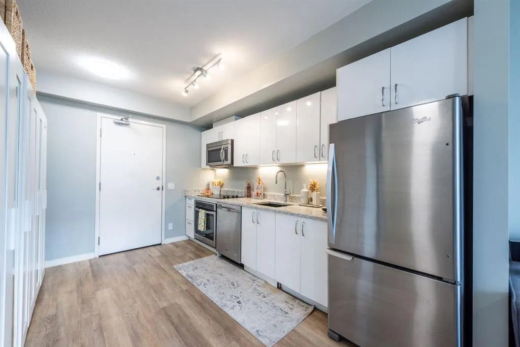 450 8 Avenue SE, #606