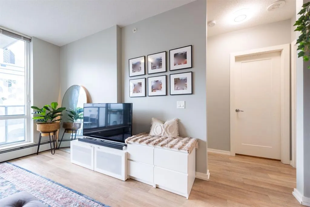 450 8 Avenue SE, #606