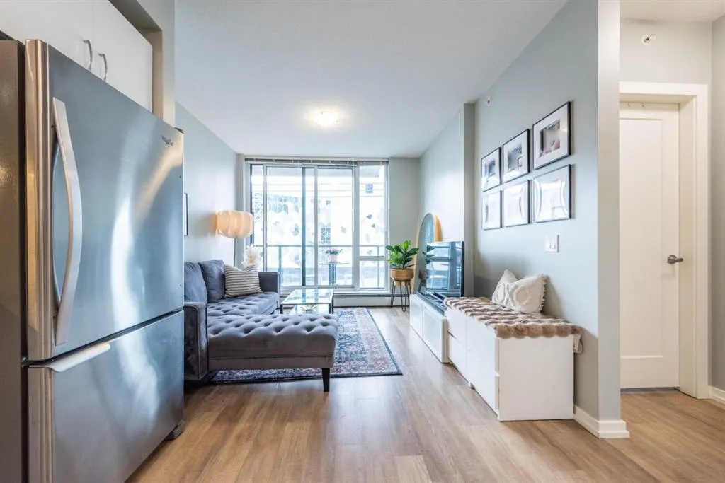 450 8 Avenue SE, #606