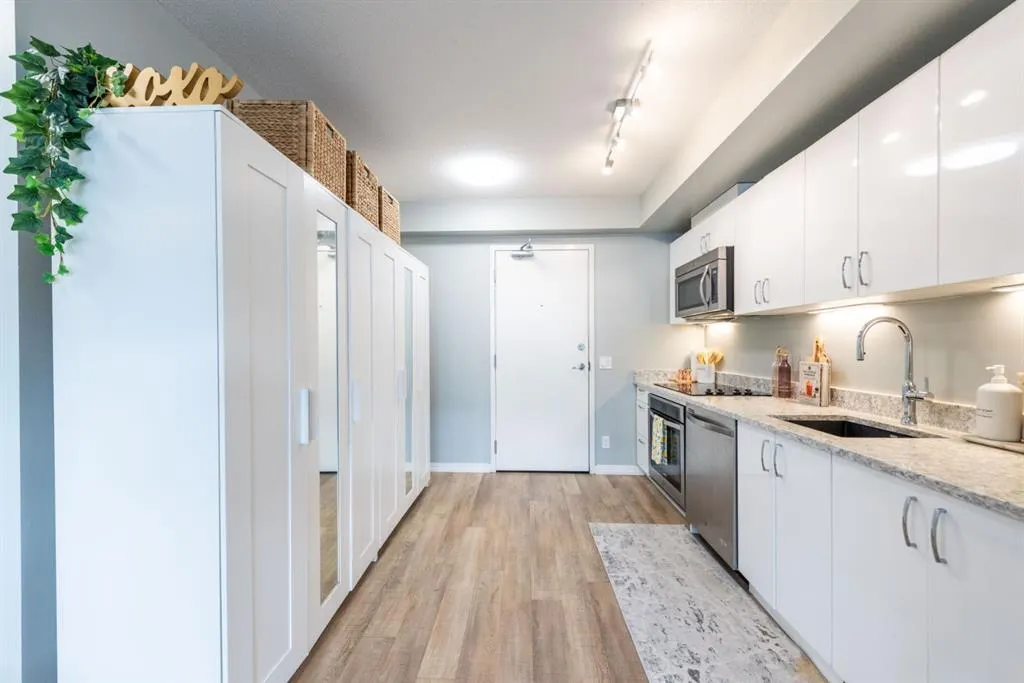 450 8 Avenue SE, #606
