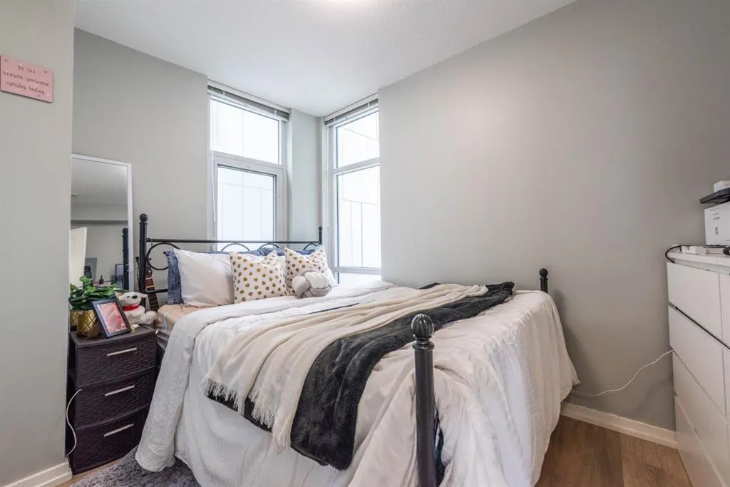 450 8 Avenue SE, #606