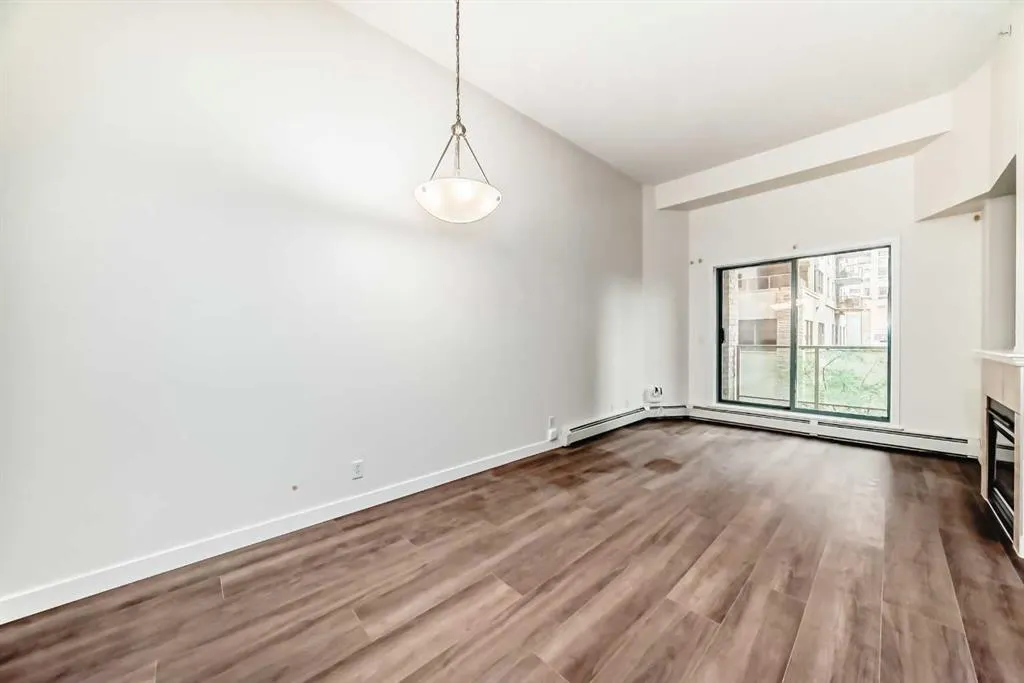 1111 6 Avenue SW, #209
