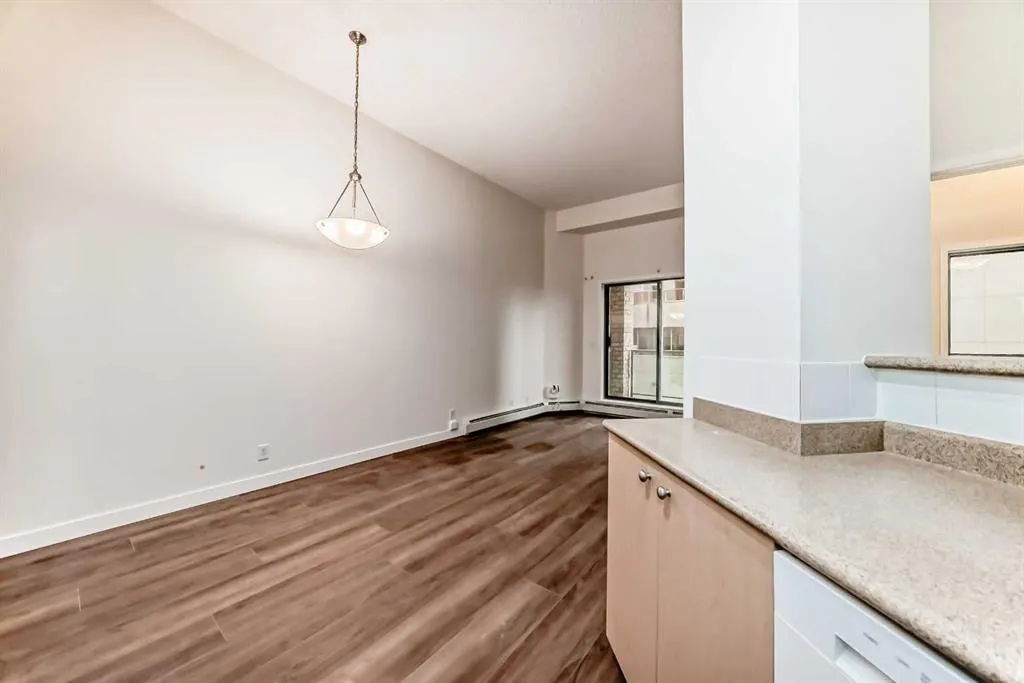 1111 6 Avenue SW, #209