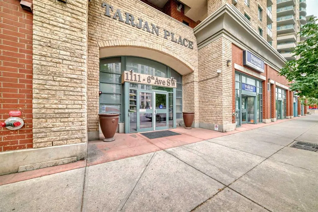1111 6 Avenue SW, #209