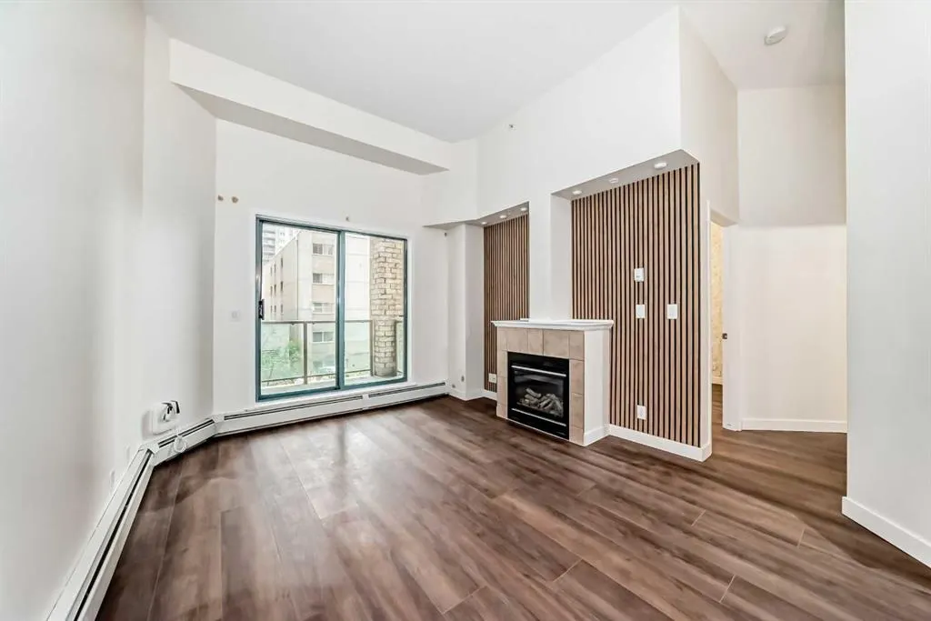 1111 6 Avenue SW, #209
