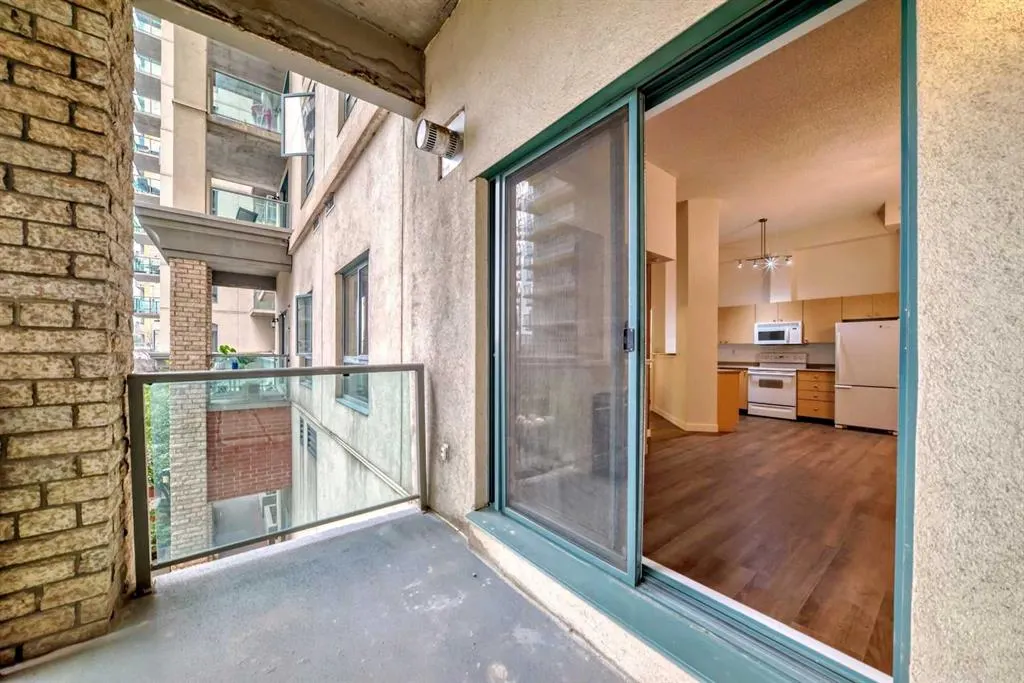 1111 6 Avenue SW, #209