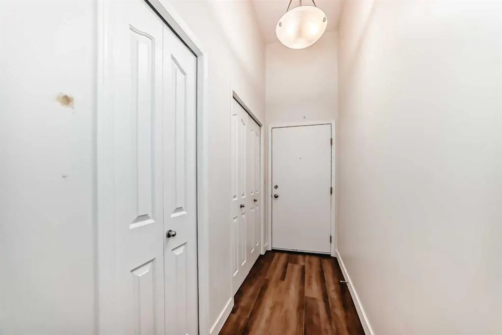 1111 6 Avenue SW, #209