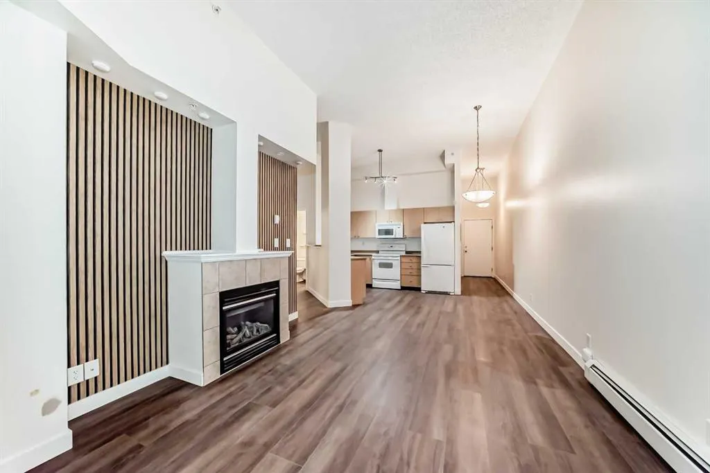 1111 6 Avenue SW, #209