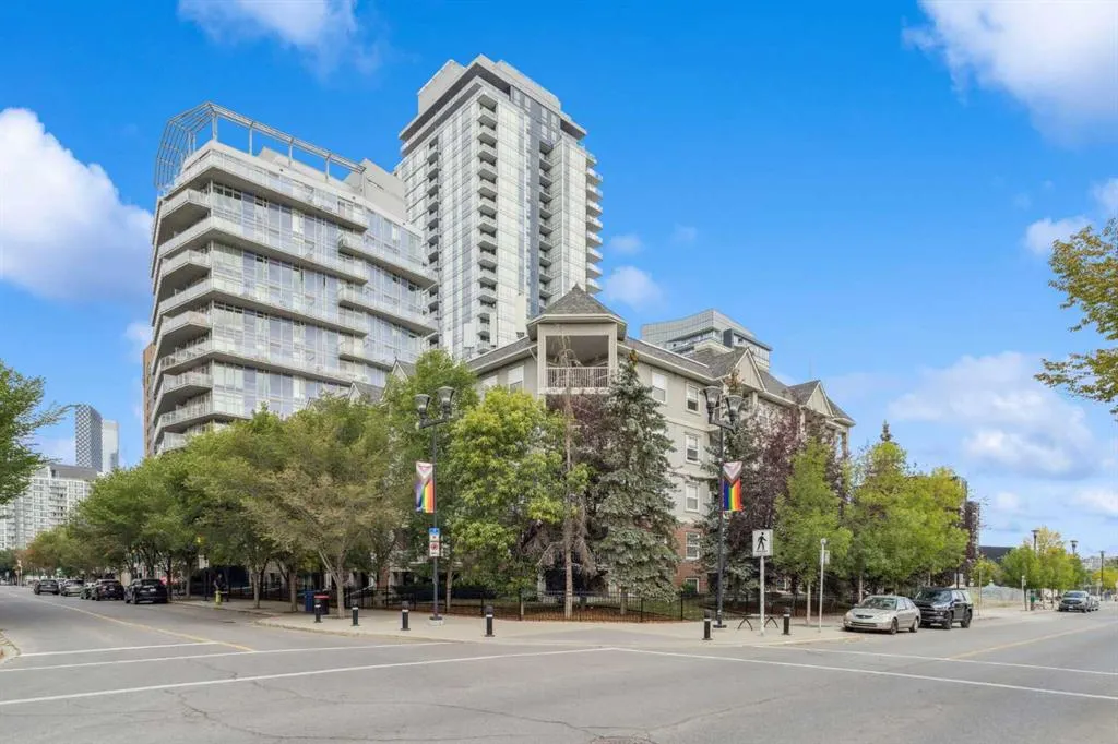 630 8 Avenue SE, #401