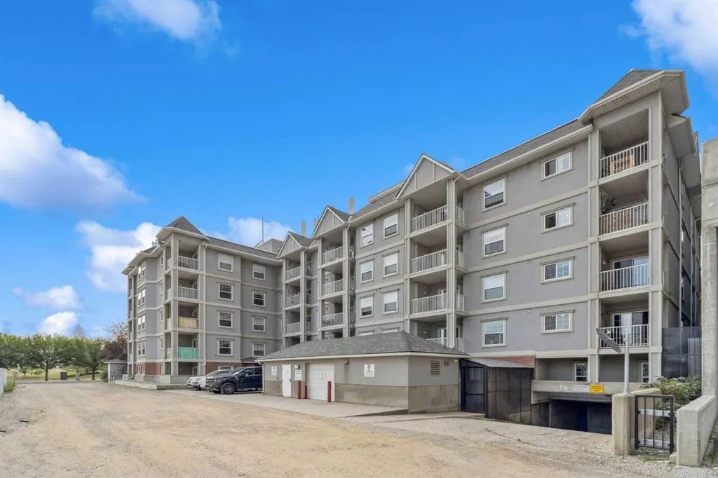 630 8 Avenue SE, #401