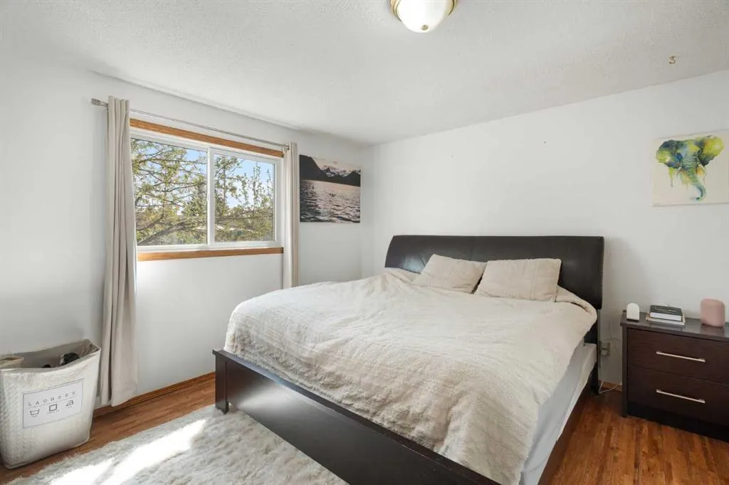 41 Alpine Crescent SE